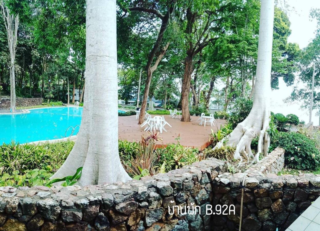 Villa Baan Rug Nam Sai Thang Kwian Exterior foto